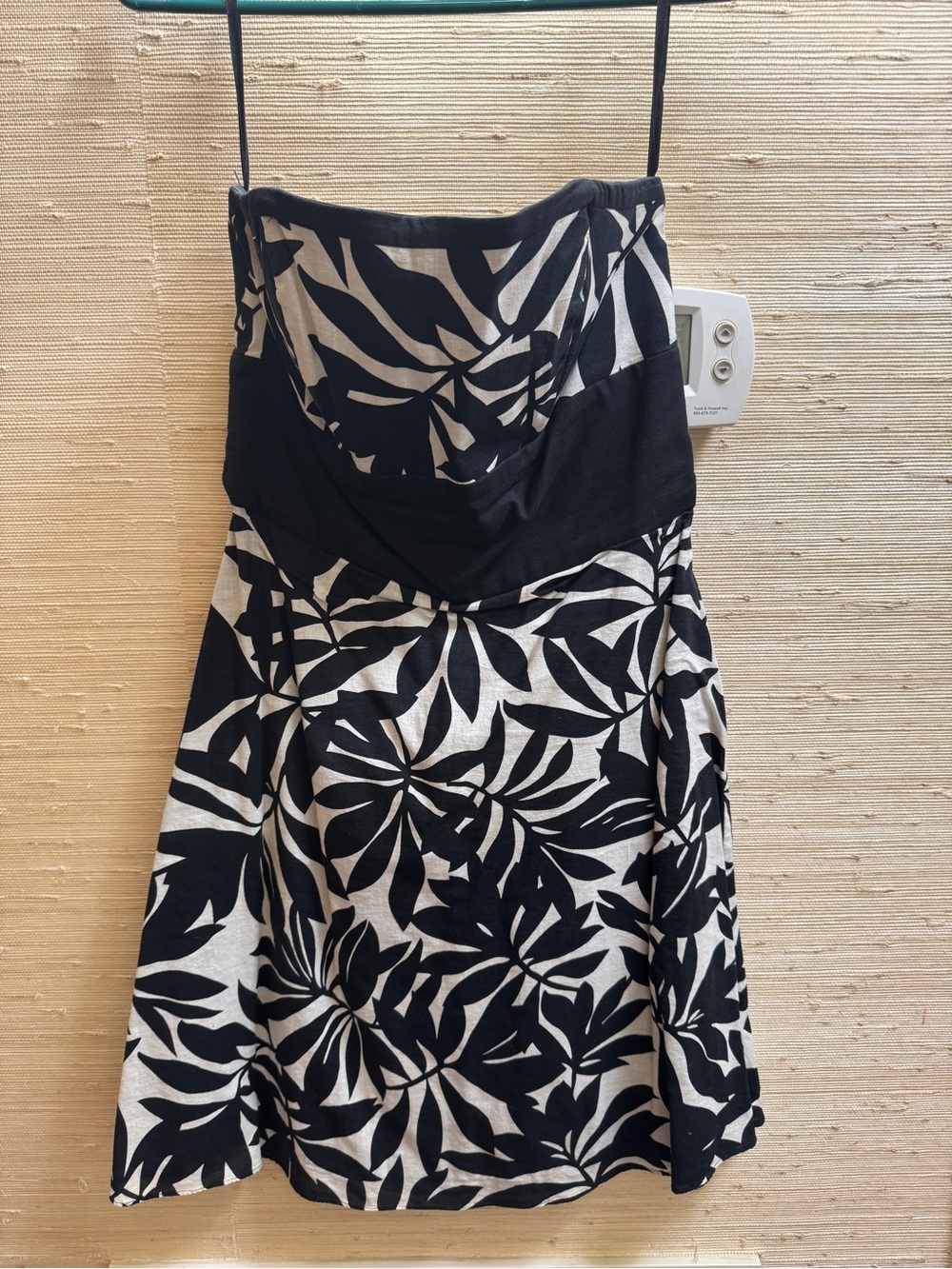 White House Black Market Strapless Black White Floral Dress Size 6
